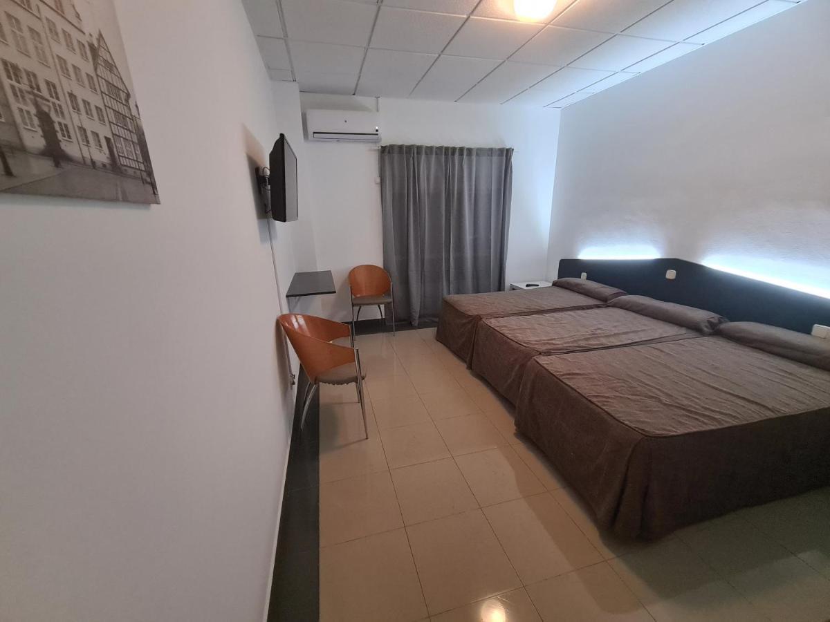 Hotel Lisboa Castrillo de la Guareña Kültér fotó